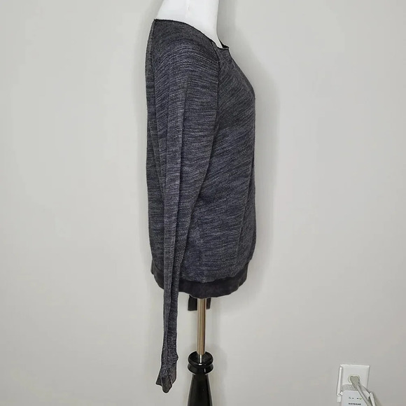 New Project Social T Gray Long Sleeve Top - Picture 6 of 6